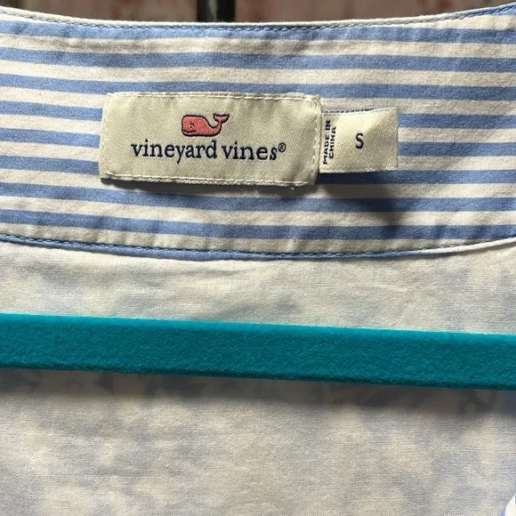 Vineyard Vines dress - Picture 4 of 9